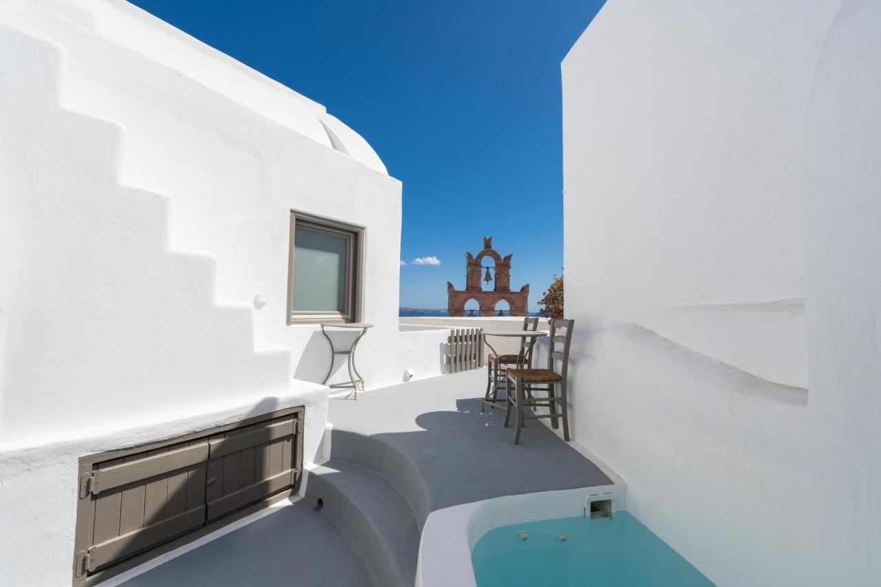 Astrea Suites "Ostria Cave Villa-Outdoor Jacuzzi" Oia  Esterno foto
